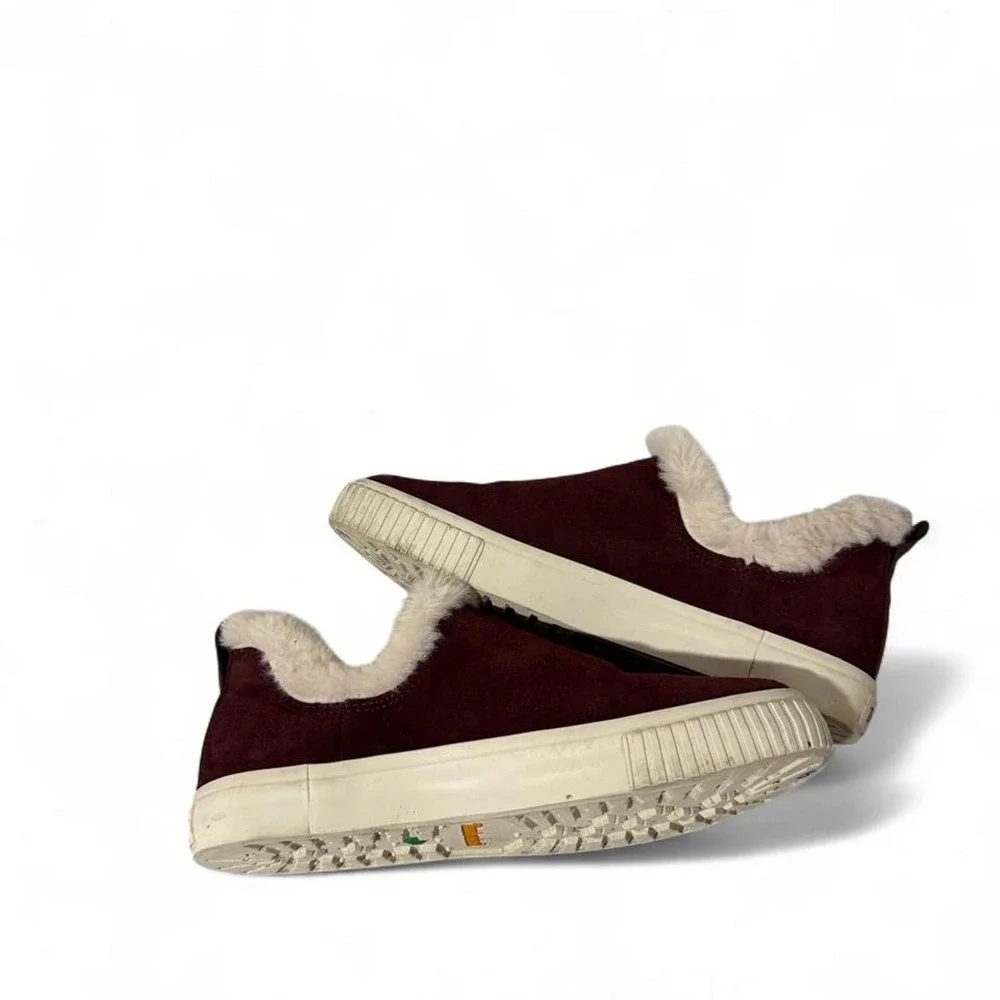 Timberland Skyla Bay slip-on sneakers in burgundy suede